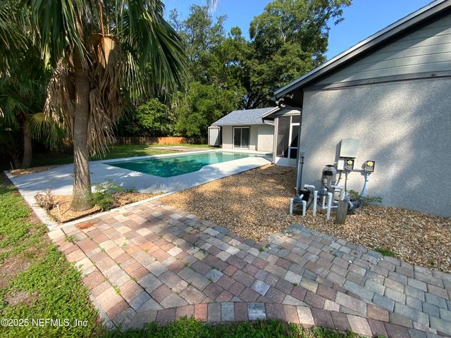 2212 BROAD WATER Court, Jacksonville, FL 32225