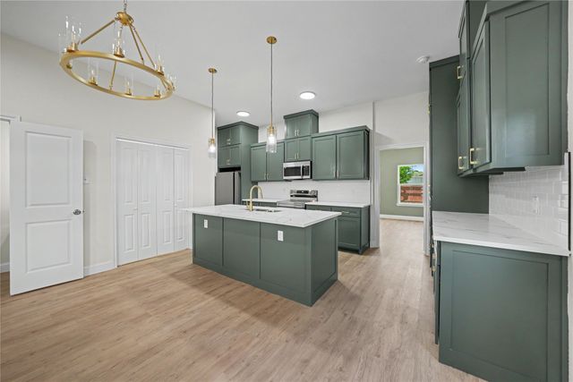 819 Stamps Avenue, Fort Worth, TX 76114