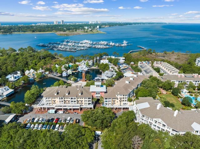 1823 Baytowne Avenue, Miramar Beach, FL 32550