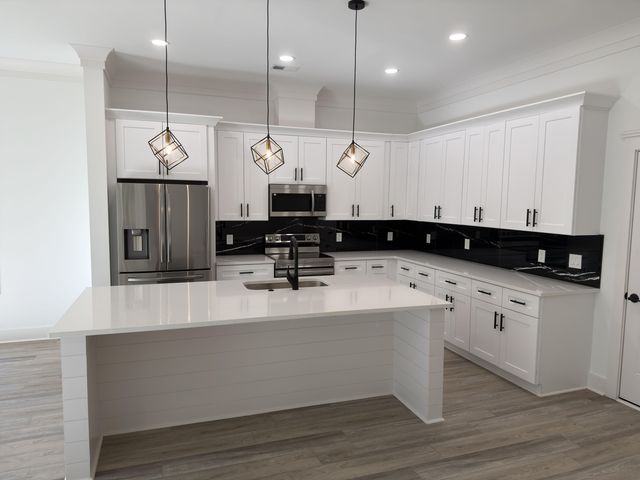 1915 Kerry Street, North Charleston, SC 29406