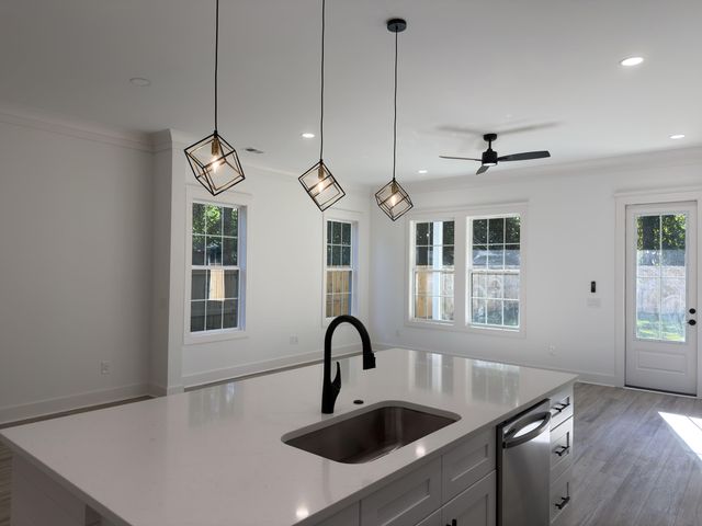 1915 Kerry Street, North Charleston, SC 29406