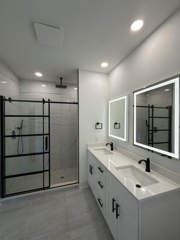 1915 Kerry Street, North Charleston, SC 29406