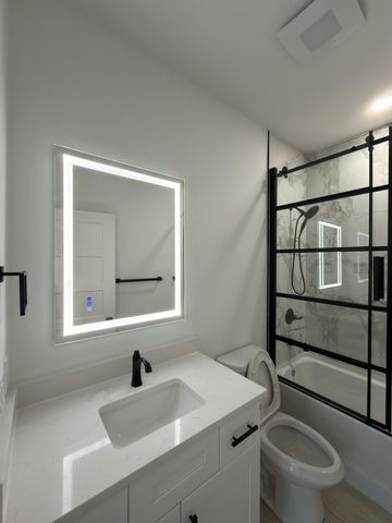 1915 Kerry Street, North Charleston, SC 29406