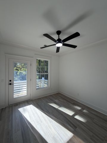 1915 Kerry Street, North Charleston, SC 29406