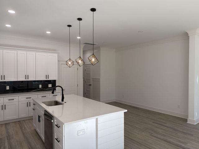 1915 Kerry Street, North Charleston, SC 29406