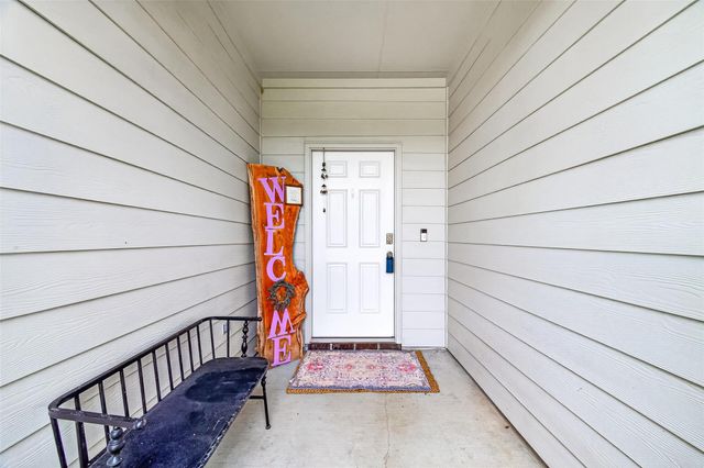 40438 Red Poppy Lane, Magnolia, TX 77354