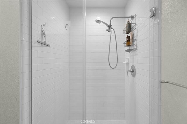 21 Gramercy 220, Irvine, CA 92612