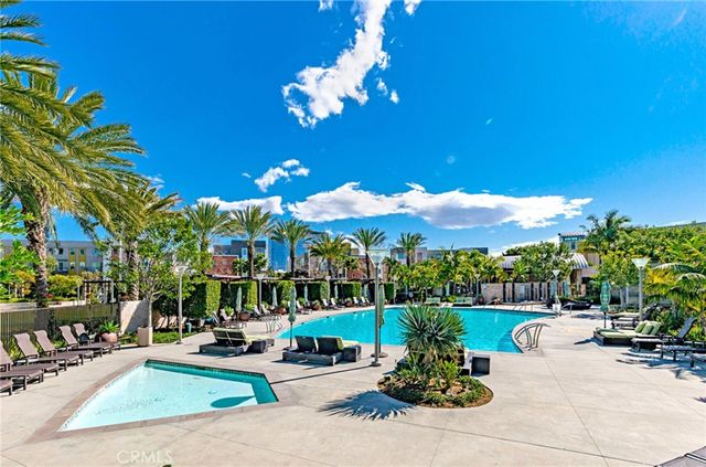 21 Gramercy 220, Irvine, CA 92612