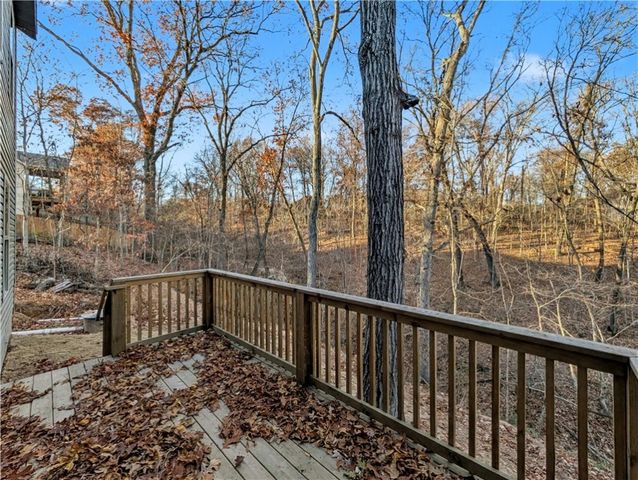 17 Burnham Drive, Bella Vista, AR 72715