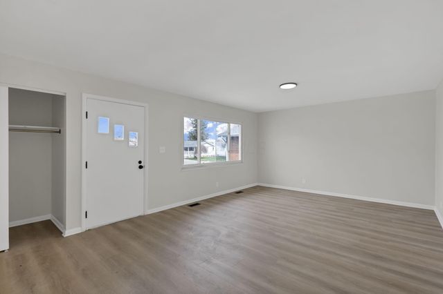 2605 Spaatz Avenue, Columbus, OH 43204