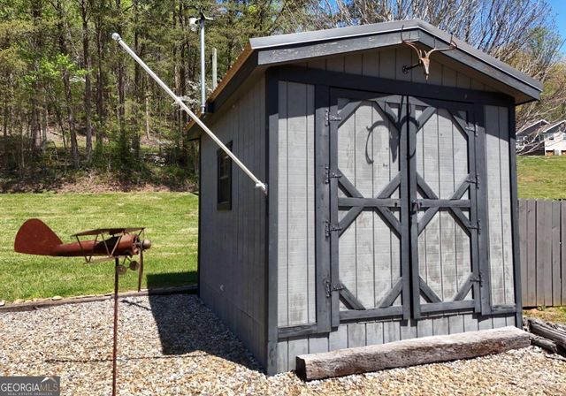 98 Heavenly Drive, Blairsville, GA 30512