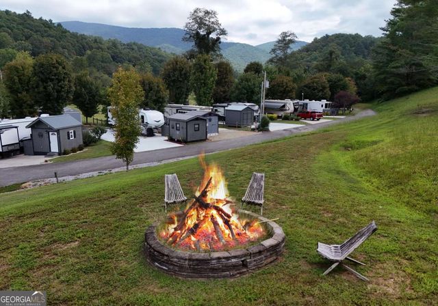 98 Heavenly Drive, Blairsville, GA 30512