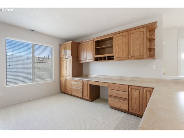 1627 Ne 65TH Ave, Hillsboro, OR 97124