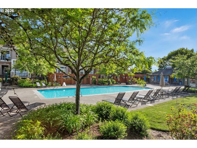1627 Ne 65TH Ave, Hillsboro, OR 97124