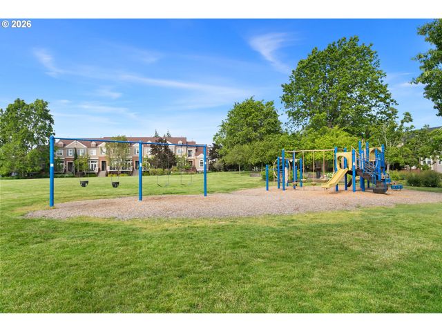 1627 Ne 65TH Ave, Hillsboro, OR 97124