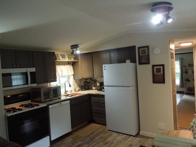 3311 Burgess Road, Beaverton, MI 48612