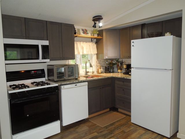 3311 Burgess Road, Beaverton, MI 48612