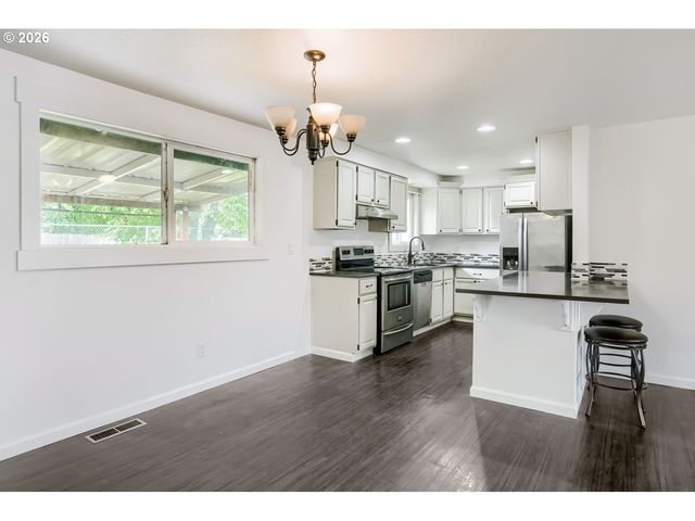 4651 BEAVERBROOK Ct Se, Salem, OR 97317