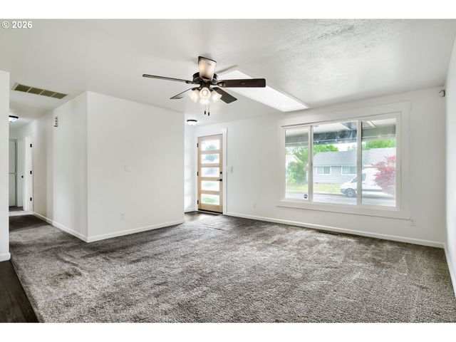 4651 BEAVERBROOK Ct Se, Salem, OR 97317