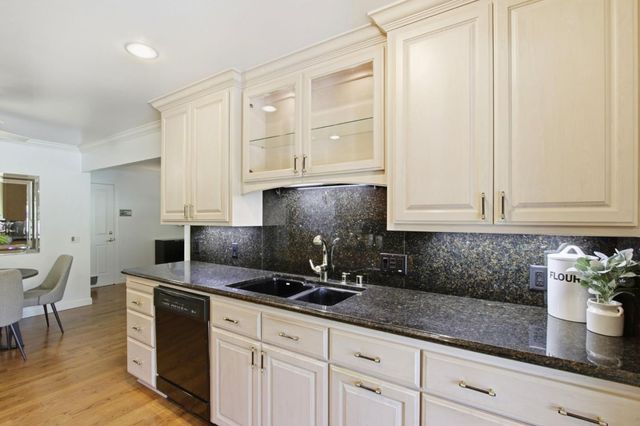 1141 Covington Road, Los Altos, CA 94024