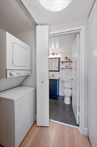 2300 N Commonwealth Avenue 7J, Chicago, IL 60614