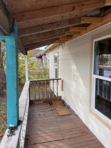 5113 Hirsch Road, Houston, TX 77026