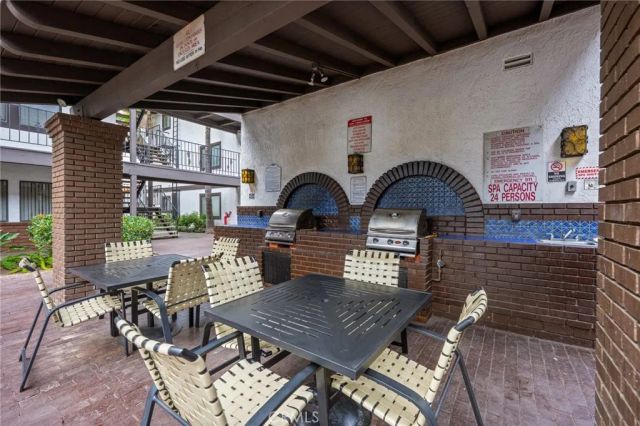 17200 Newhope, Fountain Valley, CA 92708