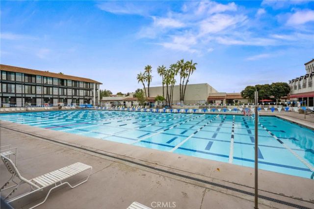 17200 Newhope, Fountain Valley, CA 92708