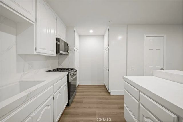 17200 Newhope, Fountain Valley, CA 92708