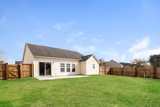 98 Dovetail Circle, Summerville, SC 29483
