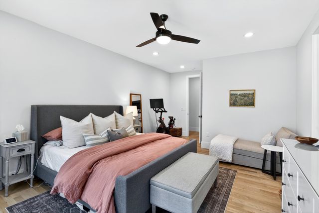 20 Village Crest Drive, Greenville, SC 29607