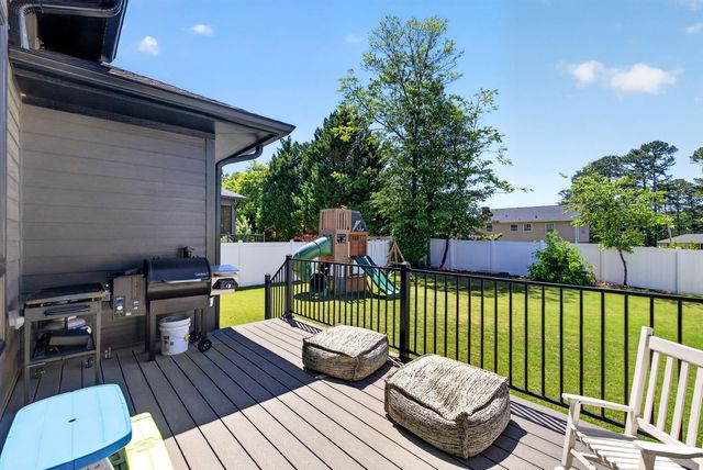 20 Village Crest Drive, Greenville, SC 29607