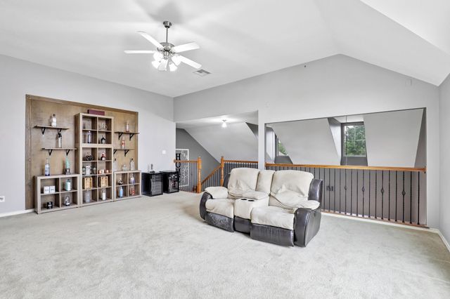 2821 Dog Leg Trail, Mckinney, TX 75069