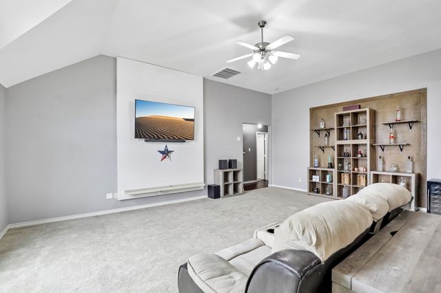 2821 Dog Leg Trail, Mckinney, TX 75069