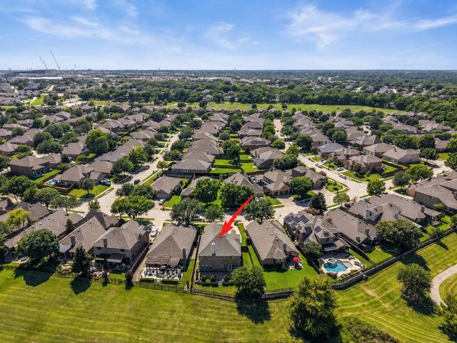2821 Dog Leg Trail, Mckinney, TX 75069
