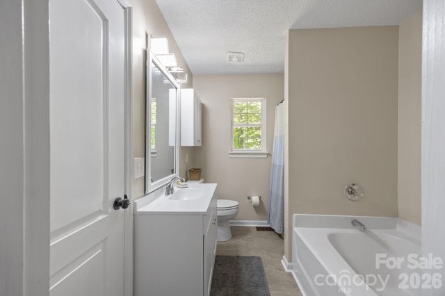 125 Mills Forest Lane, Mooresville, NC 28117