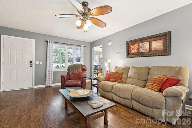 125 Mills Forest Lane, Mooresville, NC 28117