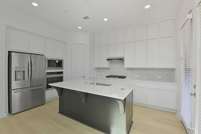 16518 Amber Patina, Cypress, TX 77433