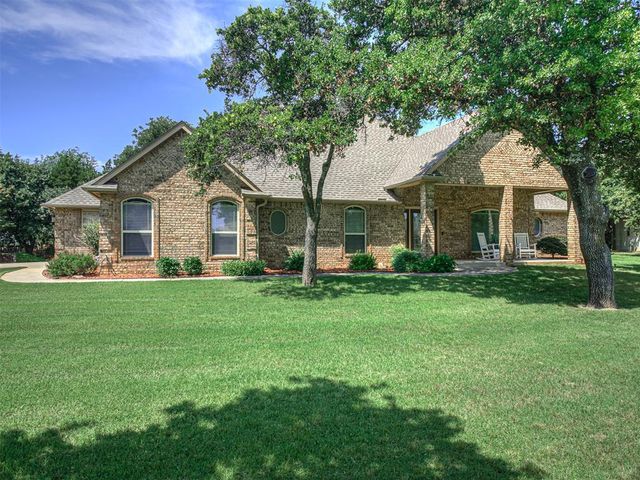 1101 Parrish Place, Blanchard, OK 73010