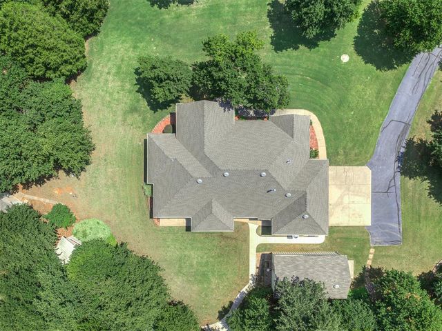 1101 Parrish Place, Blanchard, OK 73010