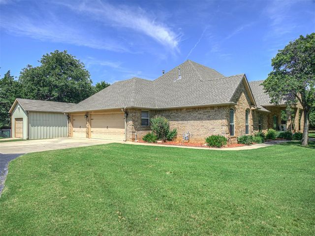 1101 Parrish Place, Blanchard, OK 73010