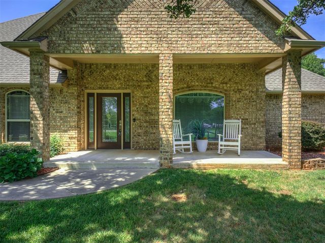 1101 Parrish Place, Blanchard, OK 73010