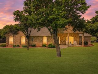 1101 Parrish Place, Blanchard, OK 73010