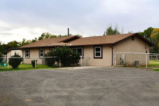 344 Merlot Lane, Los Lunas, NM 87031