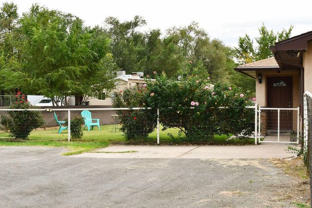 344 Merlot Lane, Los Lunas, NM 87031