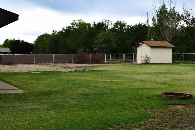 344 Merlot Lane, Los Lunas, NM 87031