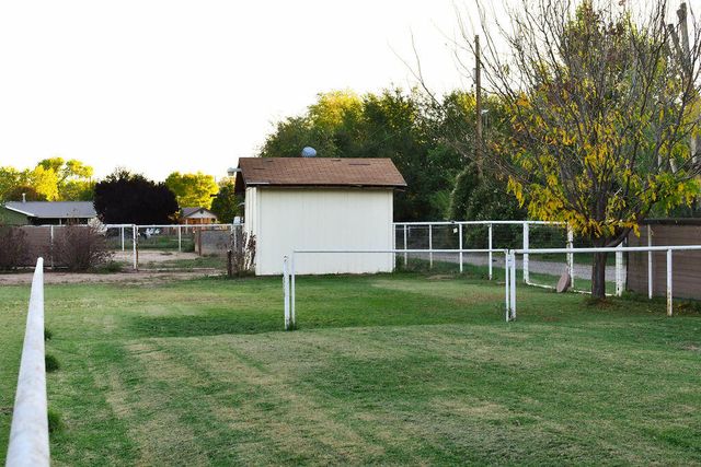 344 Merlot Lane, Los Lunas, NM 87031