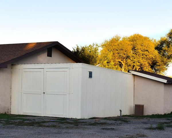 344 Merlot Lane, Los Lunas, NM 87031