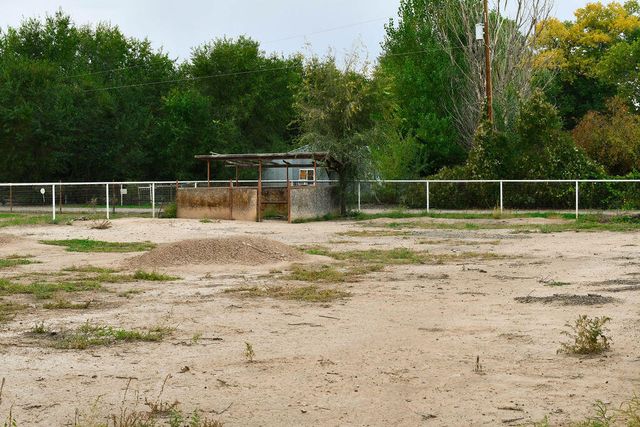 344 Merlot Lane, Los Lunas, NM 87031