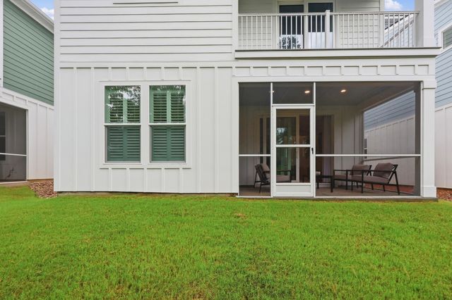 512 9th Ave. S, North Myrtle Beach, SC 29582